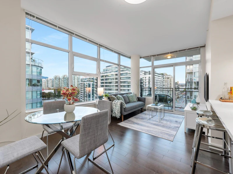 1010 - 38 W 1st Avenue, Vancouver BC V5T 1A1