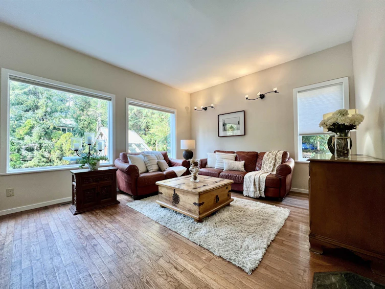 2728 Millars Pond Crescent, Whistler, BC, V8E 0A8 - 4