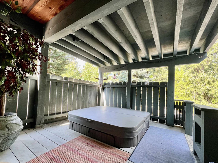 2728 Millars Pond Crescent, Whistler, BC, V8E 0A8 - 28
