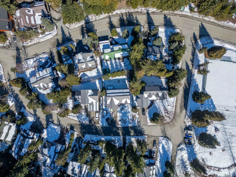 2728 Millars Pond Crescent, Whistler, BC, V8E 0A8 - 34
