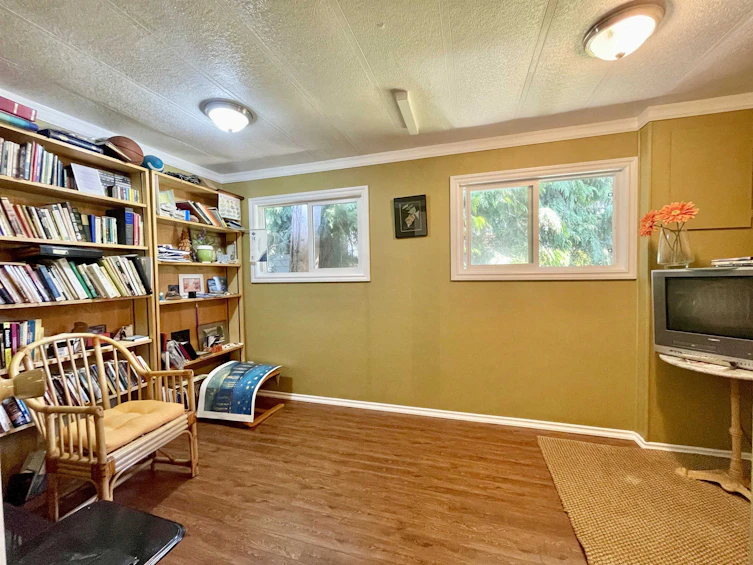 1436 Velvet Road, Gibsons, BC, V0N 1V5 - 13