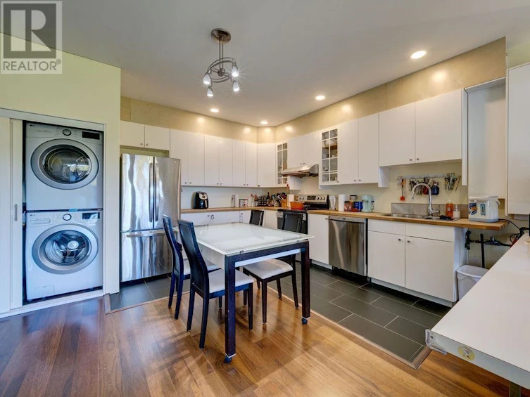 6-5778 Marine Way, Sechelt, BC, V7Z 0L8 - 3
