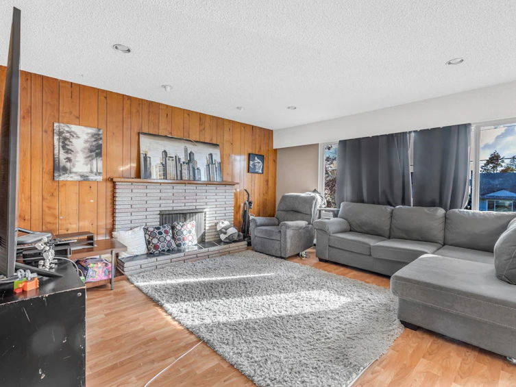 4745 45a Avenue, Delta, BC, V4K 1M5 - 4