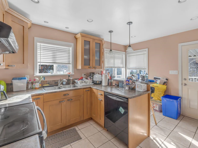 4745 45a Avenue, Delta, BC, V4K 1M5 - 9