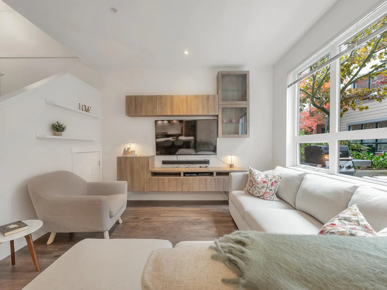 11-3508 Mt Seymour Parkway, North Vancouver, BC, V7H 1G5 - 3