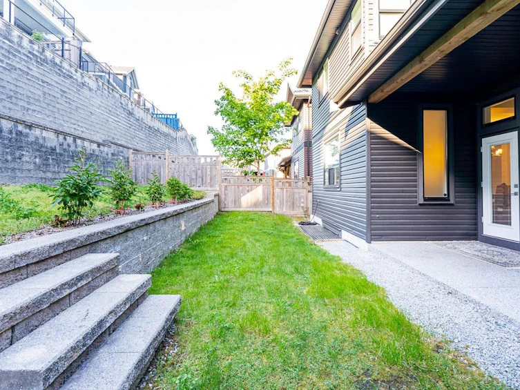 1420 Shay Street, Coquitlam, BC, V3E 0L5 - 36