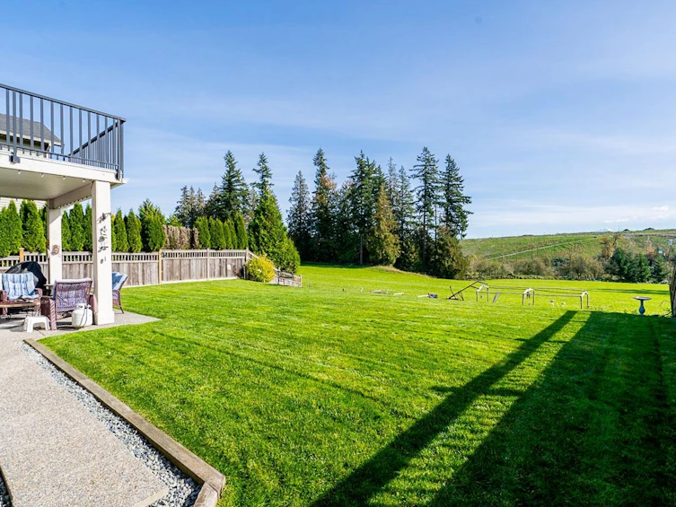 2002 Merlot Boulevard, Abbotsford, BC, V4X 0A6 - 27