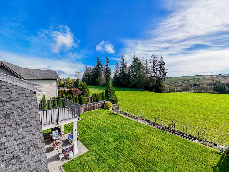 2002 Merlot Boulevard, Abbotsford, BC, V4X 0A6 - 32