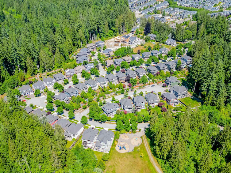 3379 Scotch Pine Avenue, Coquitlam, BC, V3E 0C4 - 39