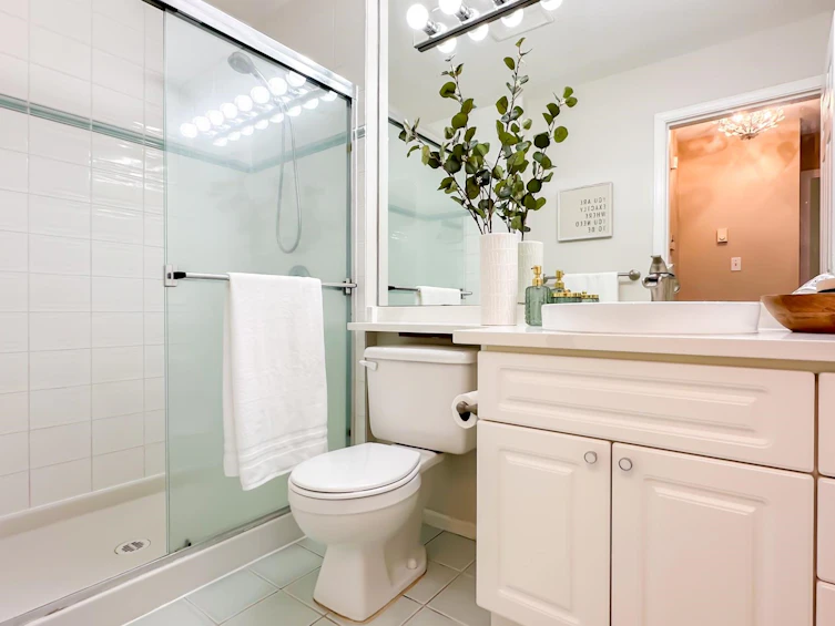23-7433 16th Street, Burnaby, BC, V3N 4Z5 - 24
