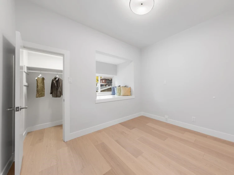 1748 East 36th Avenue, Vancouver, BC, V5P 1C5 - 16
