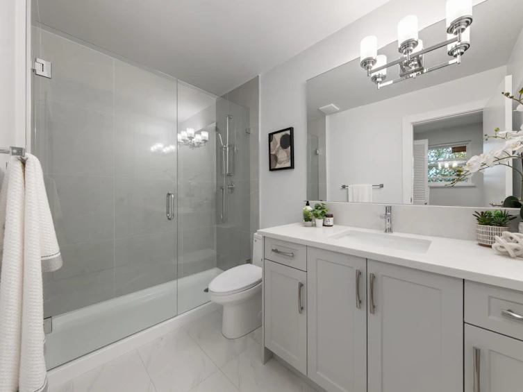1748 East 36th Avenue, Vancouver, BC, V5P 1C5 - 22