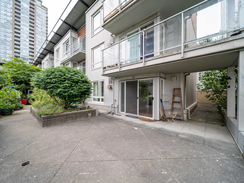 208 - 1163 The High Street, Coquitlam BC V3B 7W2