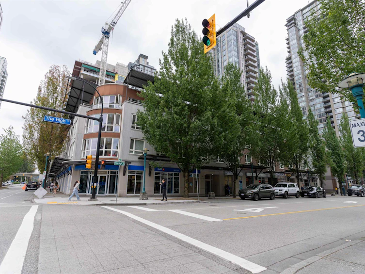 208-1163 The High Street, Coquitlam, BC, V3B 7W2 - 18