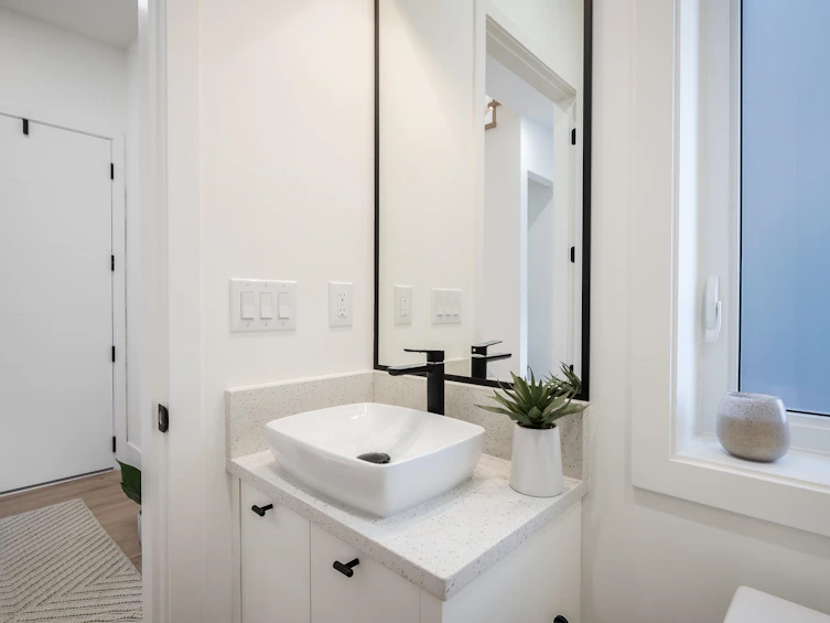 3653 Eton Street, Vancouver, BC, V5K 1K8 - 15