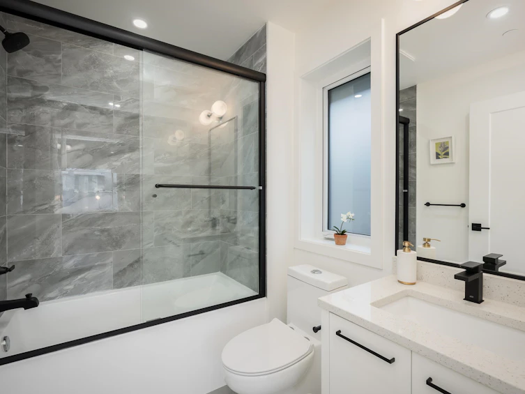 3653 Eton Street, Vancouver, BC, V5K 1K8 - 21