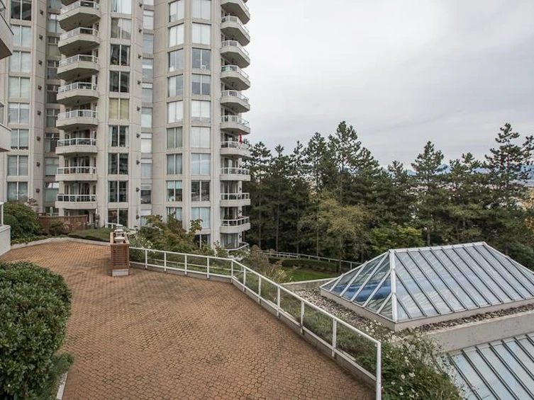 303-69 Jamieson Court, New Westminster, BC, V3L 5R3 - 23