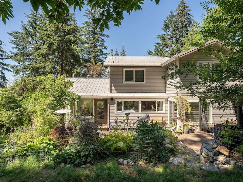 1529 Whitesails Drive, Bowen Island BC V0N 1G2