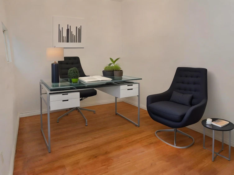 925 E Broadway, Vancouver, BC, V5T 1Y3 - 28