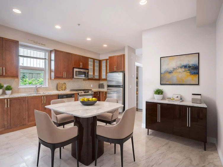 324 E 14th Street, North Vancouver, BC, V7L 2N6 - 3