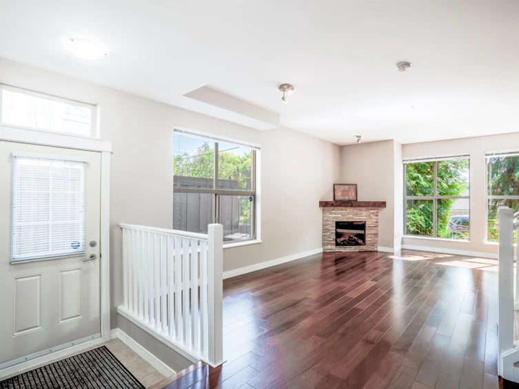 324 E 14th Street, North Vancouver, BC, V7L 2N6 - 7