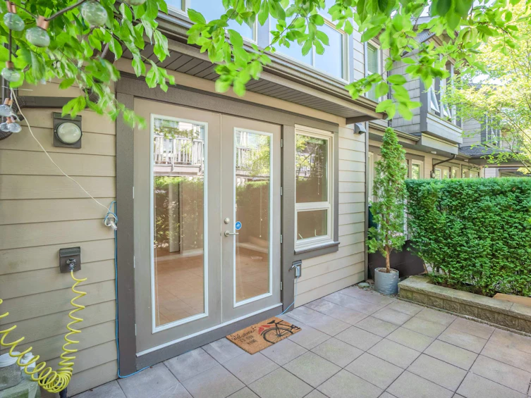 324 E 14th Street, North Vancouver, BC, V7L 2N6 - 12