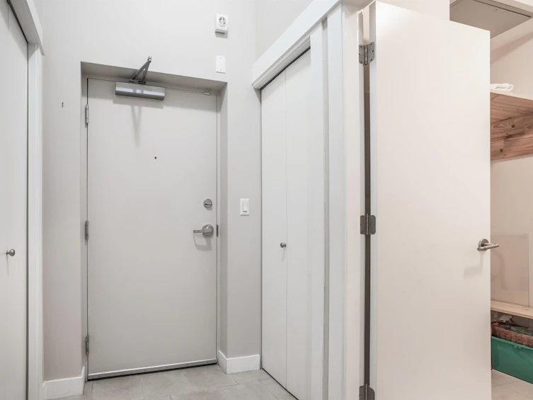 324 E 14th Street, North Vancouver, BC, V7L 2N6 - 21