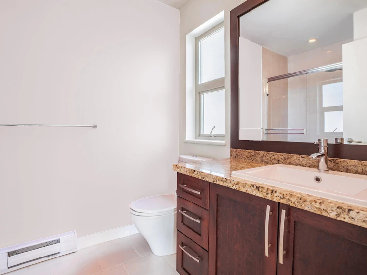 324 E 14th Street, North Vancouver, BC, V7L 2N6 - 32