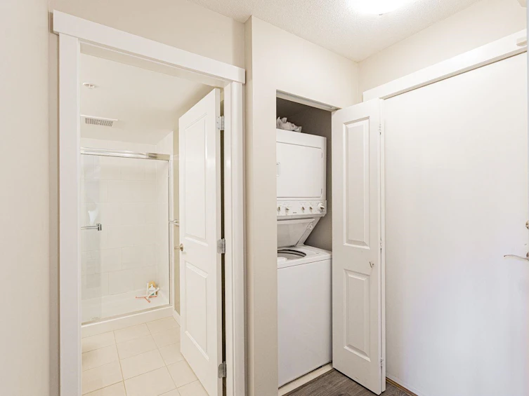 3-9229 University Crescent, Burnaby, BC, V5A 4Z2 - 4