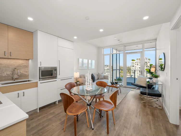 2103-200 Klahanie Court, West Vancouver, BC, V7P 0E4 - 2