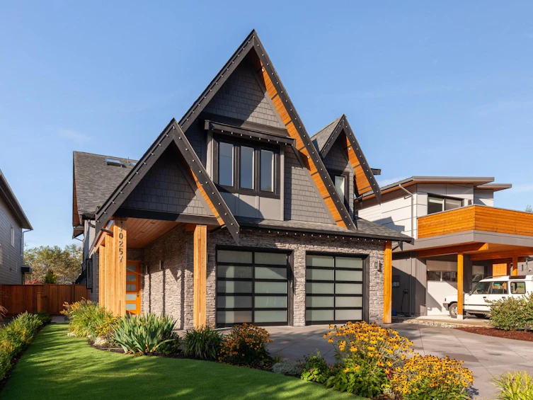 40257 Aristotle Drive, Squamish, BC, V8B 0S6