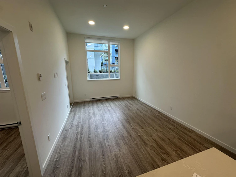 E101-10829 140 Street, Surrey, BC, V3R 0H4 - 9