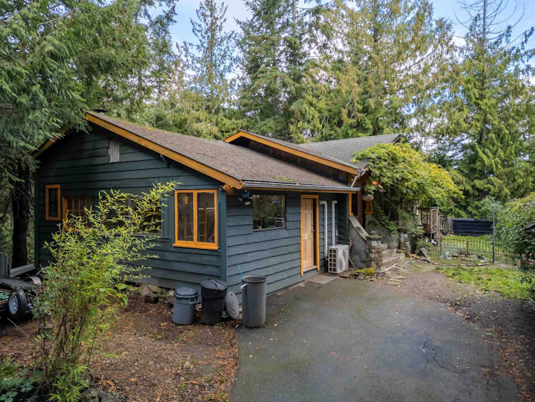 4706 Scarff Road, Pender Island, BC, V0N 2M1 - 6