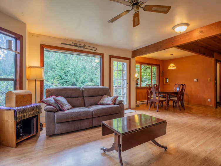4706 Scarff Road, Pender Island, BC, V0N 2M1 - 11