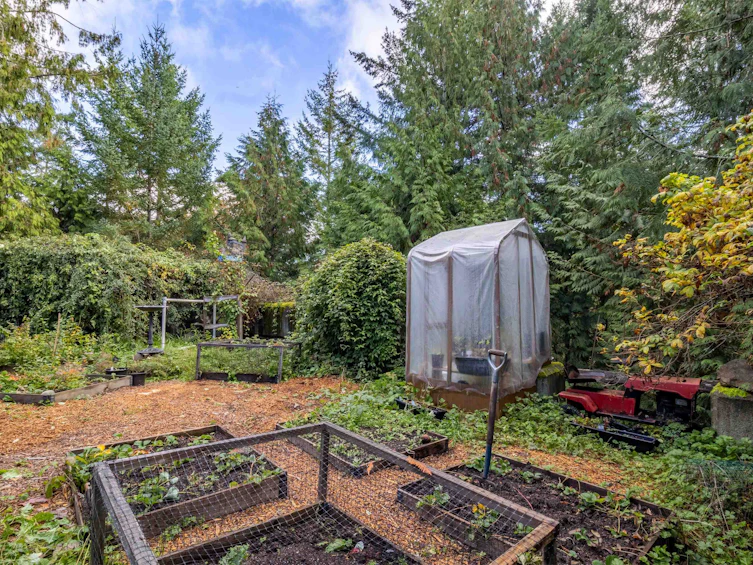 4706 Scarff Road, Pender Island, BC, V0N 2M1 - 36