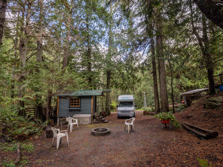 4706 Scarff Road, Pender Island, BC, V0N 2M1 - 38