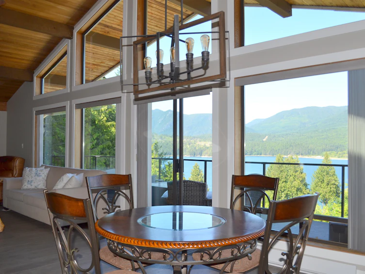 6154 Lookout Avenue, Sechelt, BC, V7Z 0L6 - 5