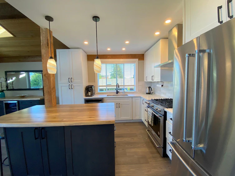 6154 Lookout Avenue, Sechelt, BC, V7Z 0L6 - 18