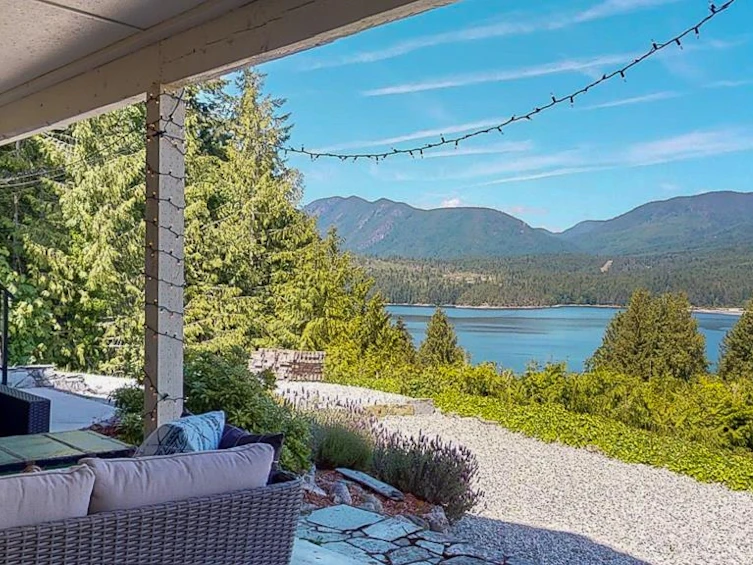 6154 Lookout Avenue, Sechelt, BC, V7Z 0L6 - 30