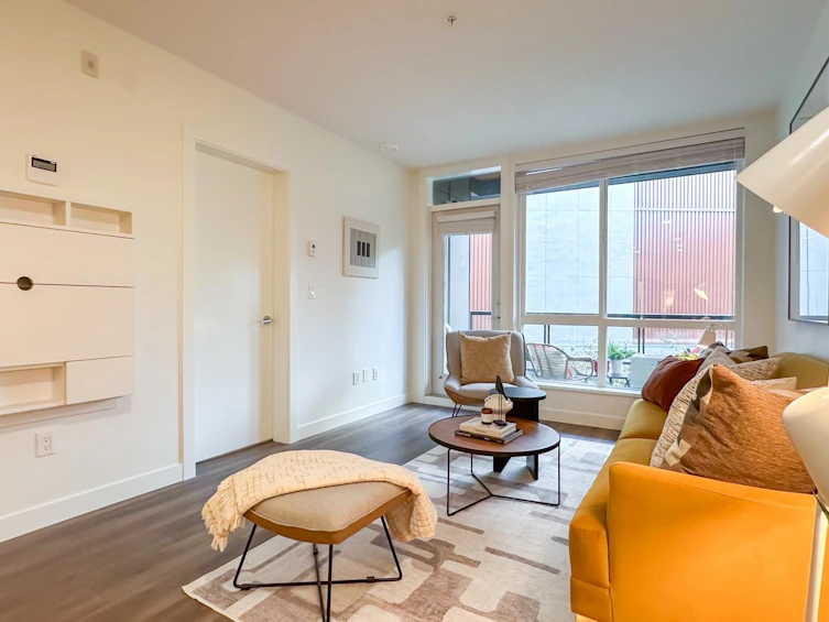 208-128 E 8th Street, North Vancouver, BC, V7L 1Y7 - 12