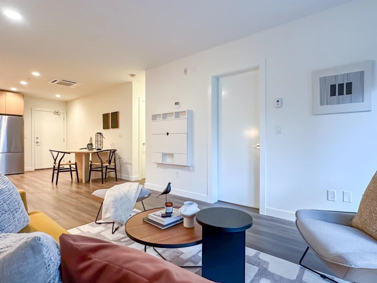 208-128 E 8th Street, North Vancouver, BC, V7L 1Y7 - 15