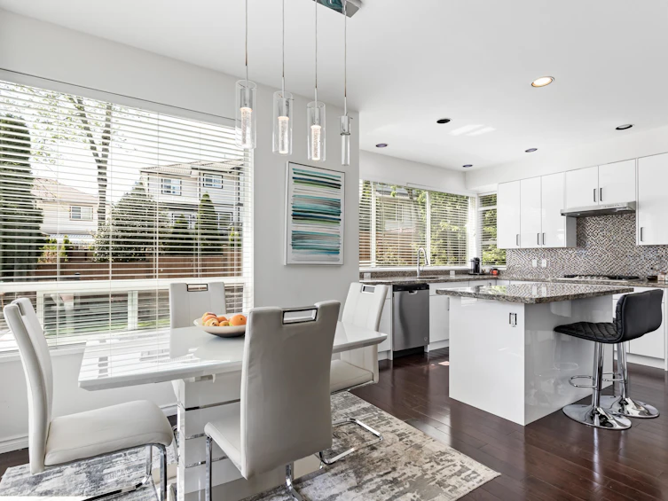 1560 Pinetree Way, Coquitlam, BC, V3E 2Z6 - 9