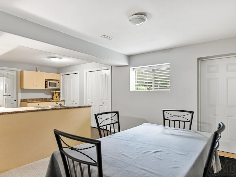 1560 Pinetree Way, Coquitlam, BC, V3E 2Z6 - 26