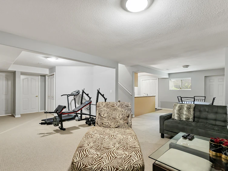 1560 Pinetree Way, Coquitlam, BC, V3E 2Z6 - 28
