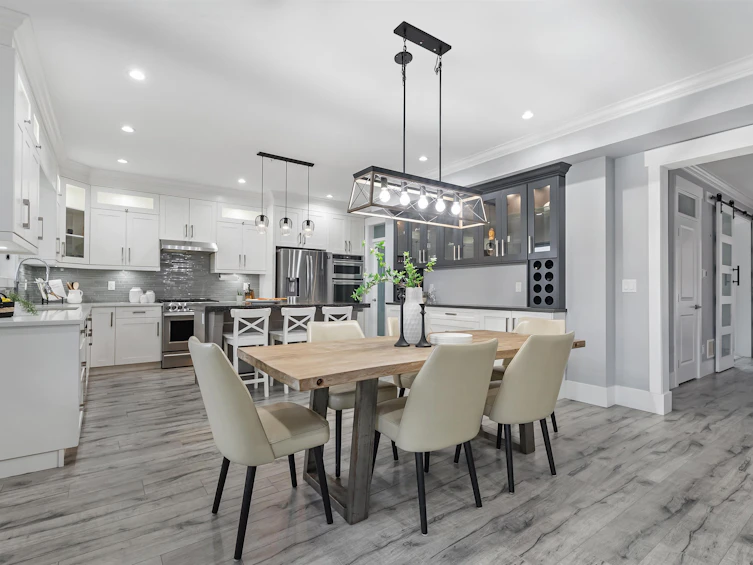 10169 246a Street, Maple Ridge, BC, V2W 0K1 - 10
