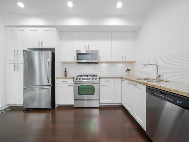 137-2501 161a Street, Surrey, BC, V3Z 7Y6 - 8