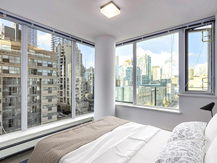 902-1325 Rolston Street, Vancouver, BC, V6B 0M2 - 3