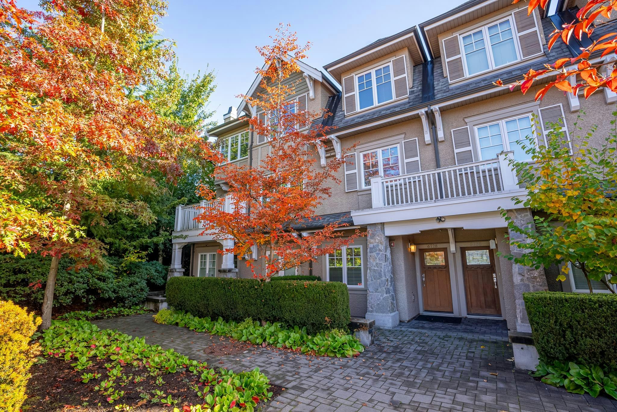 6728 Granville Street, Vancouver, BC, V6P 4X2