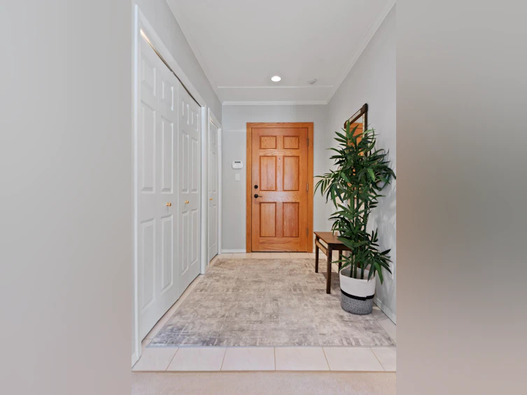 203-3399 Capilano Crescent, North Vancouver, BC, V7R 4W7 - 28