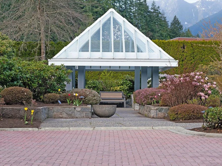 203-3399 Capilano Crescent, North Vancouver, BC, V7R 4W7 - 33